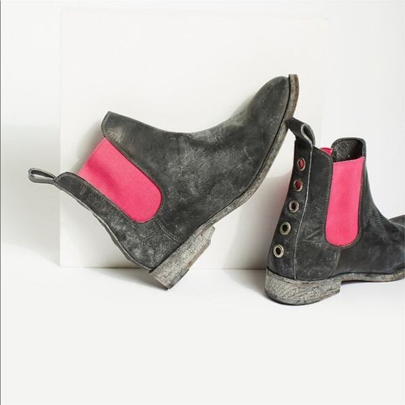 Free People x Farylrobin Mountain Peak Leather Chelsea Boot Janice Black 7 - Picture 1 of 11